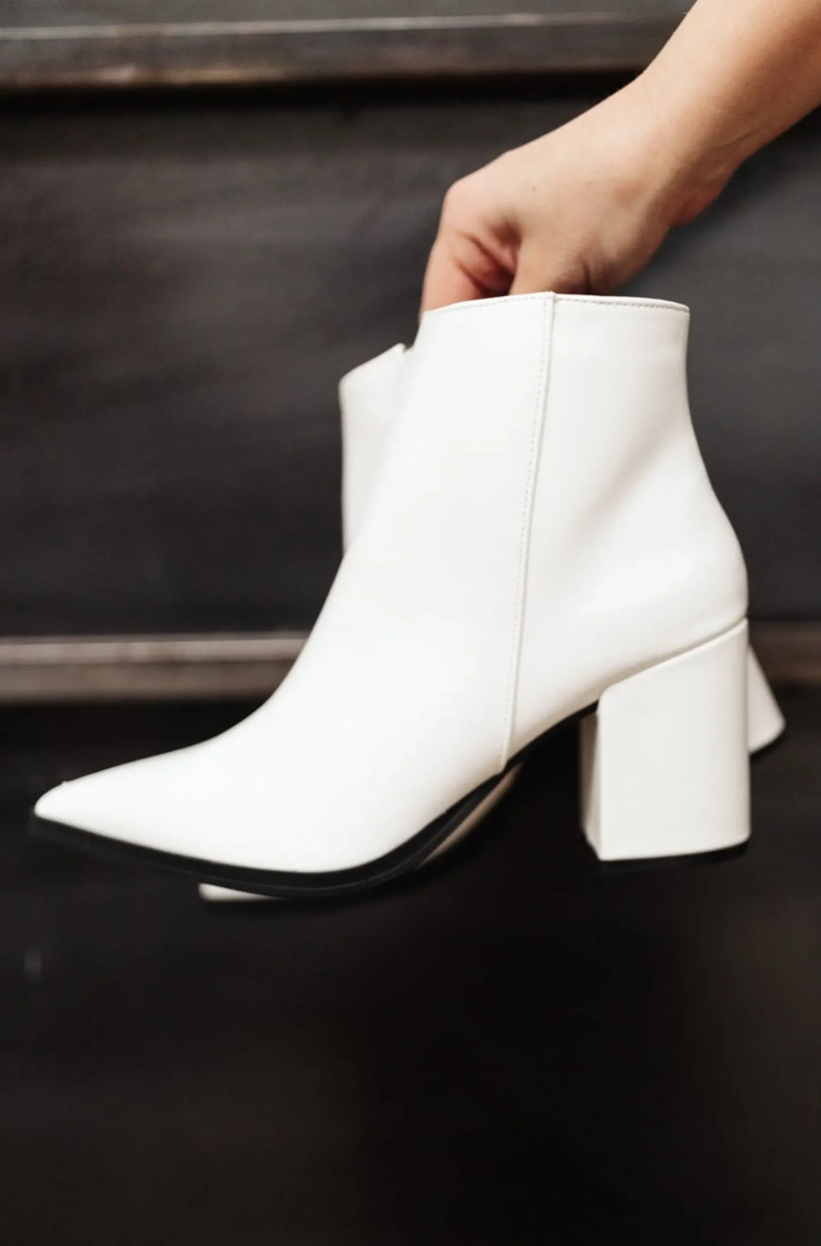 Amari Ankle Boots in White