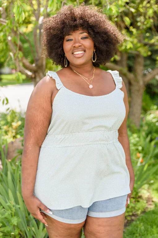 Backyard Picnic Top