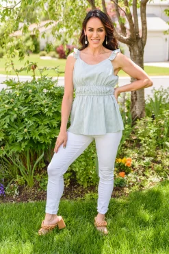 Backyard Picnic Top