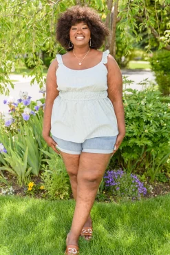 Backyard Picnic Top