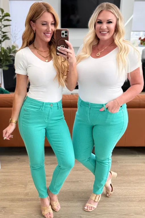 Bridgette High Rise Garment Dyed Slim Jeans in Aquamarine by Judy Blue