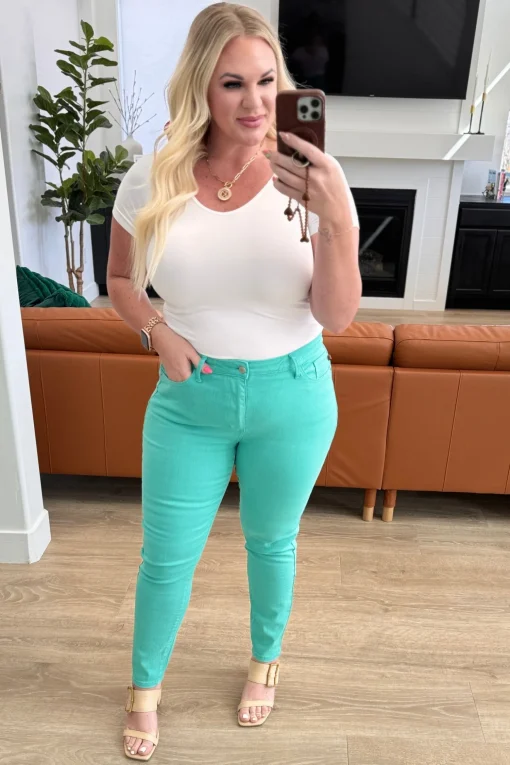 Bridgette High Rise Garment Dyed Slim Jeans in Aquamarine by Judy Blue