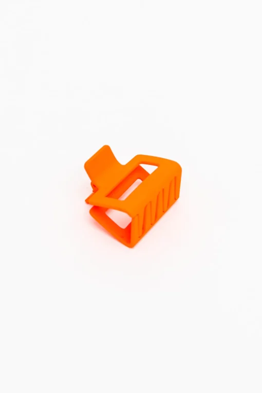 Claw Clip Set of 4 in Orange (Ships in 1-2 Weeks)