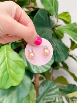 Didi Pearl Studs