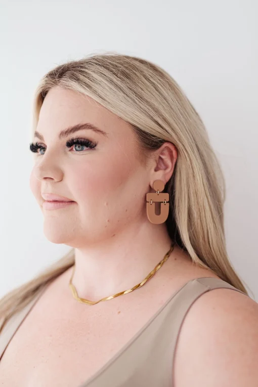 Dreamboat Earrings in Brown
