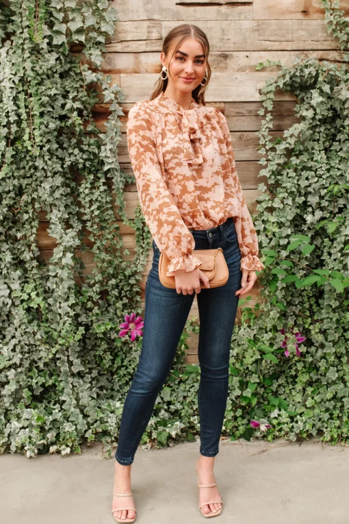 Floral Ties Top in Taupe