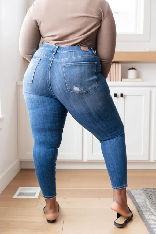 Get Together Mid-Rise Skinny Jegging by Judy Blue
