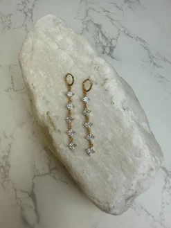 Glitzy Diamond Drop Chain Earrings - Crystal