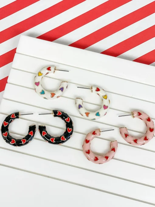 Little Heart-Patterned Enamel Hoop Earrings - Black