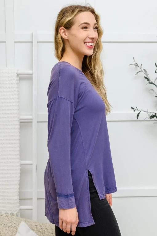 Long Sleeve Knit Top With Pocket In Denim Blue