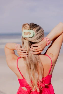 Medium Teleties Flat Oval Clip - Aloe, There!