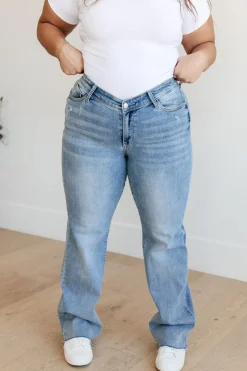 Mildred High Rise V Front Waistband Straight Jeans by Judy Blue