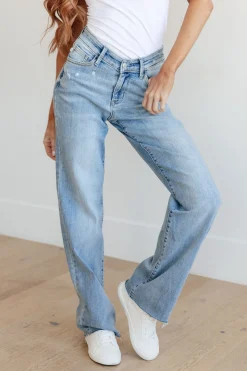 Mildred High Rise V Front Waistband Straight Jeans by Judy Blue