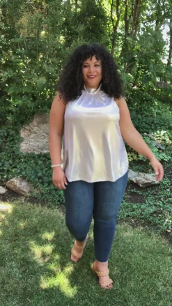 Photo Op Sleeveless Blouse