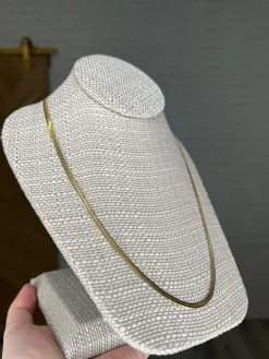 Sheer Perfection Snake Chain Necklace - 3/31
