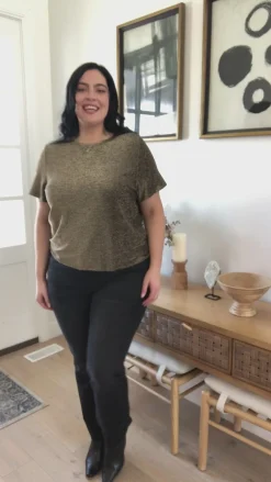 Sweetly Twinkle Short Sleeve Knit Top In Black
