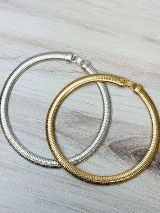 Textured Collar Necklace - Gold