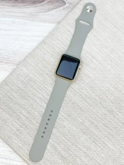 The Solid Silicone Smart Watch Band - S/M