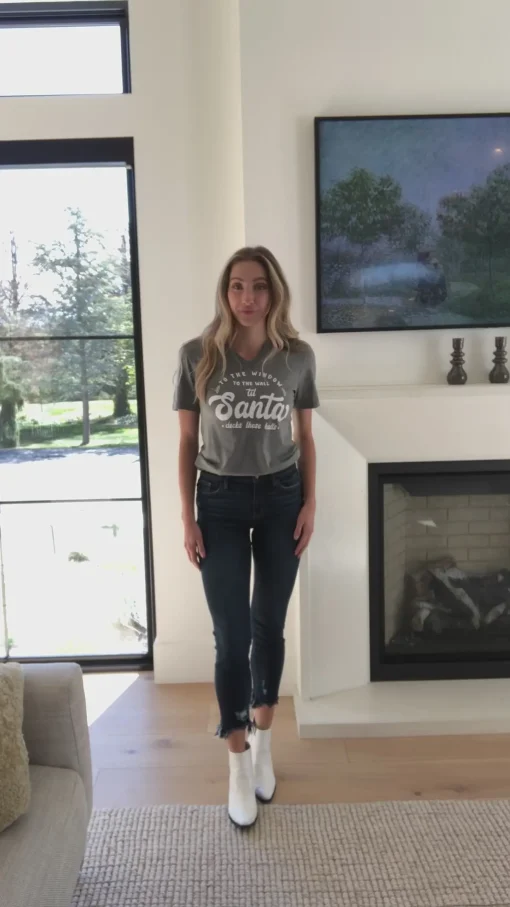To The Window Graphic V Neck Tee In Gray