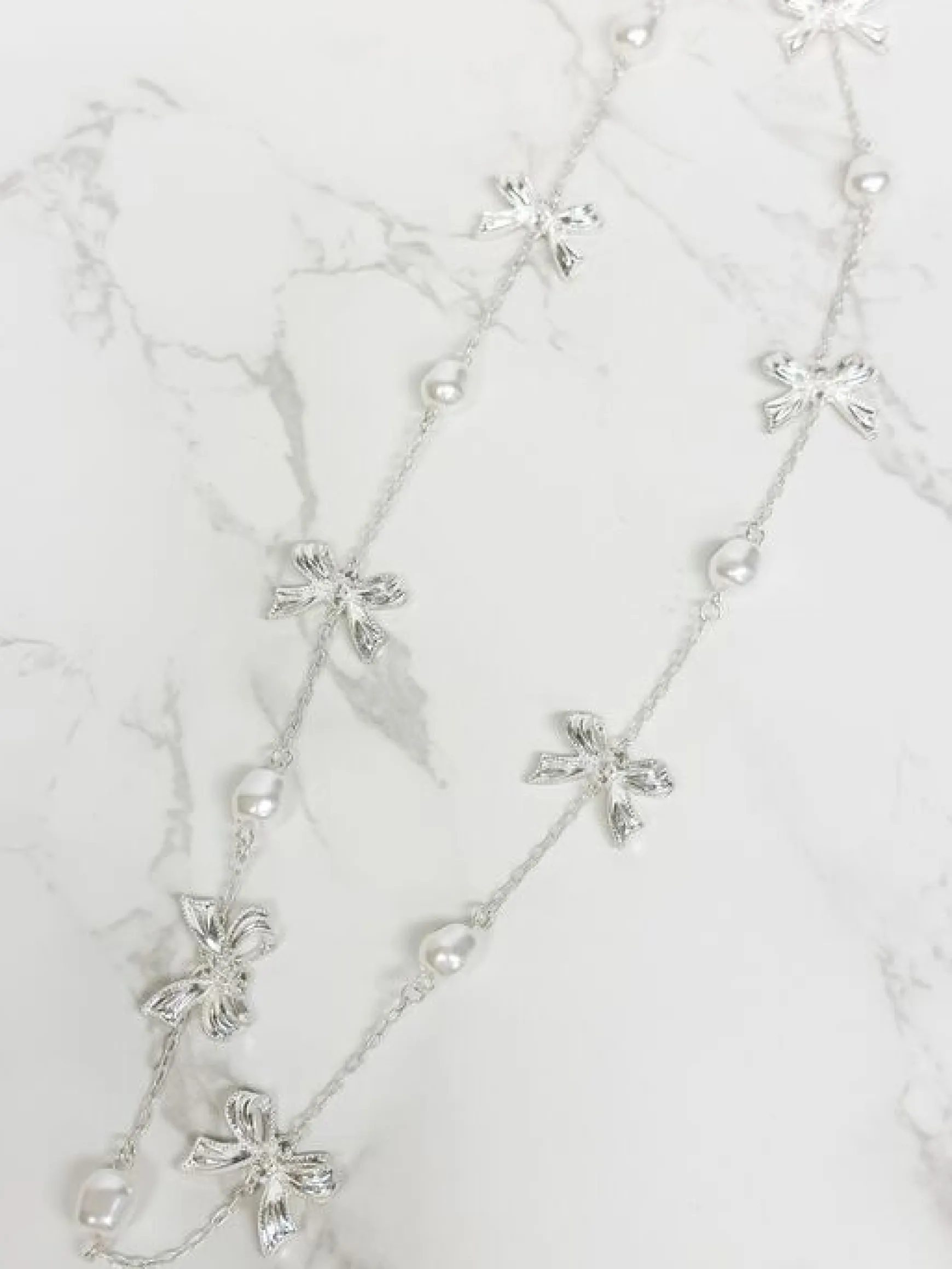 Vintage Silver Bow Long Necklace